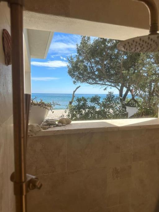 Maison Les Pieds Dans L'eau Holiday home Ghisonaccia